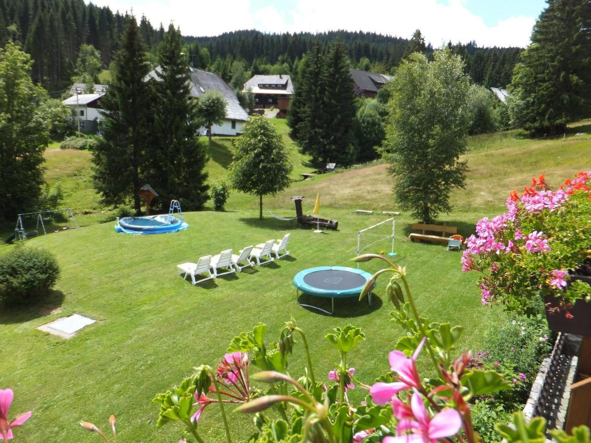 Schwarzwald-Hotel Kraeutle เฟลด์แบร์ก ภายนอก รูปภาพ